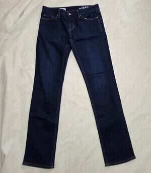 Gap Real Straight Dark Wash Woman's Size 28x31 1/2 jeans
